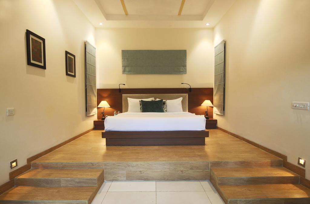 Lemon Tree Hotel, Tarudhan Valley, Manesar Gurgaon Exterior foto